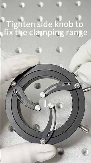 Self Centering Lens Mounts - Suitable for experiment where frequent replacement of lens is required.