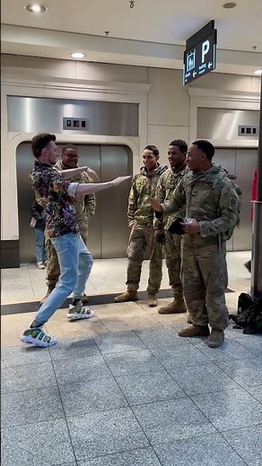 Freestajlo in front of the american soldiers