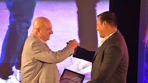 56 reactions · 4 comments | Luego de tres días de conferencias y talleres, el pasado jueves finalizó el Congreso Internacional del Deporte Jalisco 2023, que recibió a grandes ponentes y concluyendo con una charla de grandes mujeres, como Alejandra Orozco y Samantha Bricio. Dale play ▶️ | Code Jalisco | Facebook