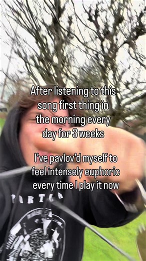 I got many dogs in me and im pavloving every single one of them #pavlov