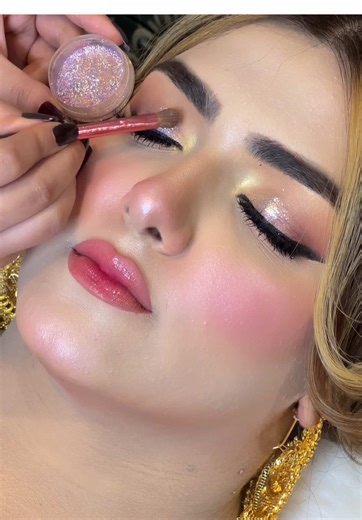 Kashee's Kingdom: Beauty Hub in Lahore