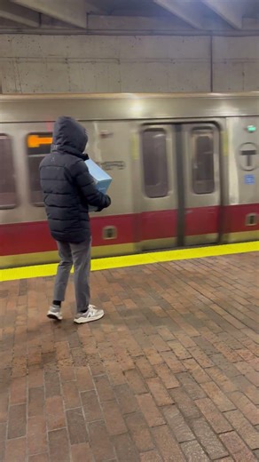 Boston Red Line at Quincy Adams #train #subwaytrain