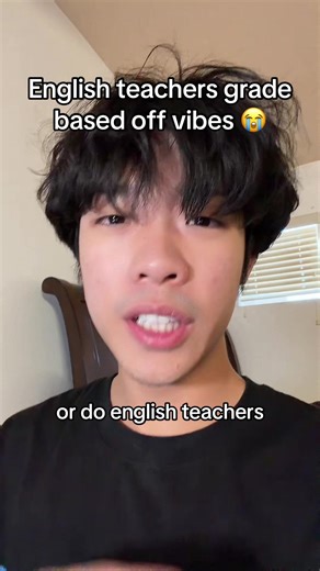 English teachers gotta be villains #fyp #studytok #studystruggles #studytools #studyhacks