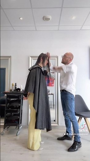 🔥 Dégradé ultra propre en quelques minutes seulement #haircut #hairtransformation #fyp