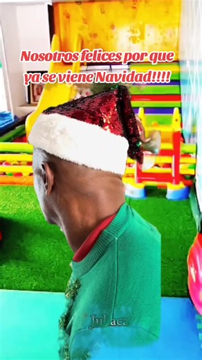 felices, ya casi navidad en Club Infantil 🥰🥰🎉🎉 Tengan un feliz fin de semana❣️🤗 #niños #salondejuegosinfantiles #juliaca #clubinfantil #navidad