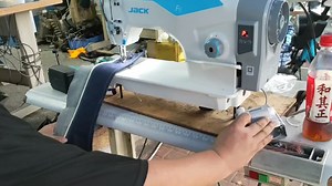 Jack F5 Single Needle Direct Drive Lockstitch Industrial Sewing Machine Complete with Table and Stand