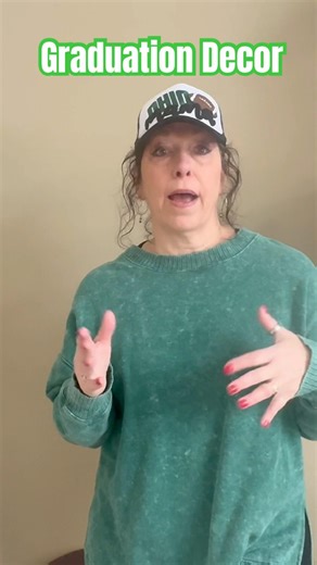 🎓 Graduation Decorating Ideas | Creative Photo Displays, Sports Themes, Tree Decor & Lights