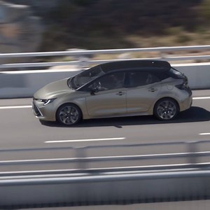 108K views · 1.1K reactions | Nuova Toyota Auris Hybrid: la terza generazione che farà strada. | Toyota Italia | Facebook