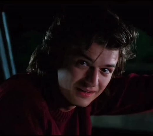 Ftele Telefilm on Instagram: "Stranger things (2x09) #stramgerthings #SteveHarrington #NancyWheeler #StrangerThings2"