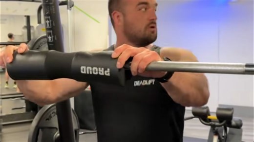 男人的健身日常