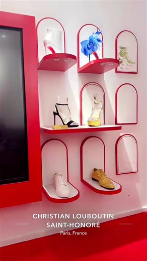 Exploring Paris: Haunting Beauty and Fashion Inspiration