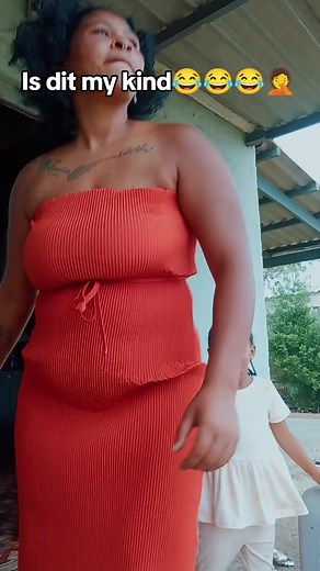 Is Dit My Kind? Tara Emory's Hilarious Moment