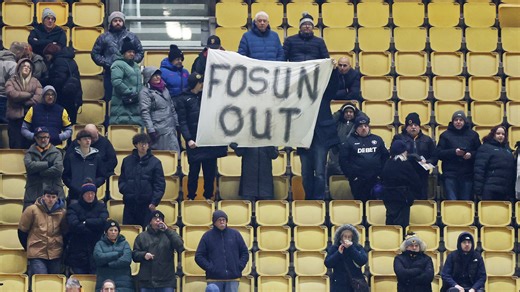 Wolves fans to protest before Man Utd clash with stadium to be half empty