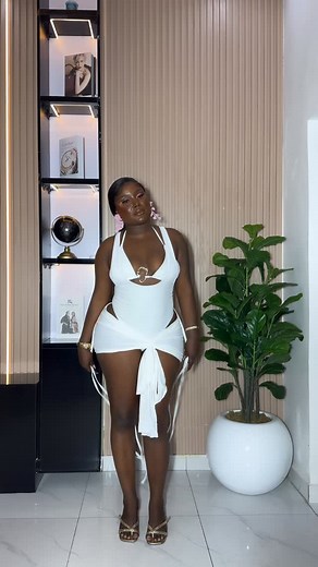 3 piece bikini swimwear/ beach wear available for immediate delivery 🚚 @goya_luxurysecrets Price: 45,000 naira Sizes: L xl✅ To order send us a DM @goya_luxurysecrets or WhatsApp or call the number on our bio @goya_luxurysecrets 0705 354 5534 #lekki #lagos #nigeria #pyjamas #sleepwear #nightie #loungewear #lingerie #beachwear | Goya Success