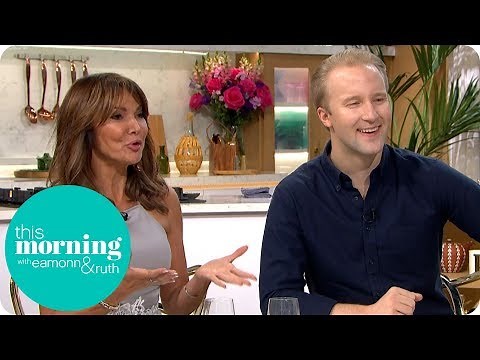 Is It Ever Ok to Wee in the Shower? | This Morning