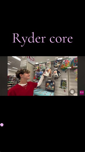 Ryder Tully y giaroseofficial: Un video único