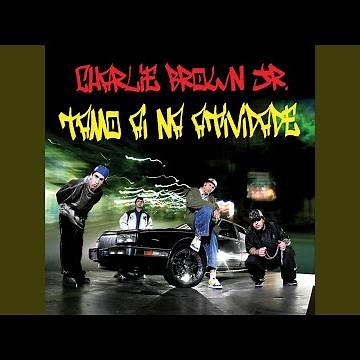 Champanhe E Água Benta