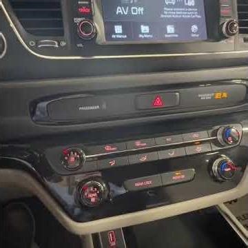 2019 Kia Sedona LX KN0672A