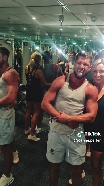 Couple Gym Workouts: Achieve Fitness Goals Together