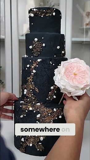 David Austin Rose Arrangement: Cake Floral Tutorial