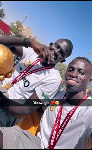 @Fans Krepin Diatta 15 ✪ 27 @diplemzo🇸🇳✌🏻 @Christophe Diatta @SI_MON_DIA_TTA_42 ✪ @Sylvianitadiatta15🦁🇸🇳🇬🇲 @Fan’s Krepin Diatta #RTS #krepindiatta #football #LionsDeLaTeranga #footballtogether