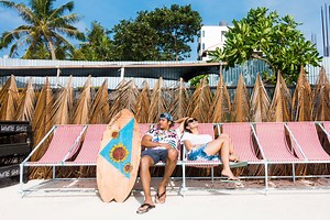 219K views · 452 shares | From Male City to the middle of the blue Maldivian sea and now Maafushi Island!! It’s a local island where we explored a bit of the laid back lifestyle and simple cuisine of Maldives. Enjoy! More vids on www.youtube.com/mrmikaeldaez <--- support the vlogs and subscribe here :D Even on the laziest days, #GlobeAtHome crawled the video file up to the cloud in a flash (1.1GB uploaded in 5min) | Mikael Daez | Facebook