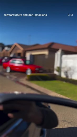 Feliz Día del Boxeo: BMW 325i en Acción