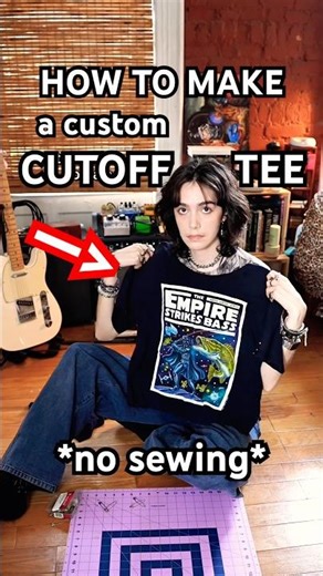 how to make a cutoff tee! ✂️ #tutorial #easy #styleinspo #alt #unisex #fashion #style #diy #howto