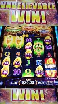 🚨🚨 MASSIVE WIN ON TRIPLE COIN TREASURES SLOT! #slot #shorts #gamblinggame #slotmachine