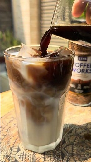 4 tips to make the best iced latte at home, just like a cafe