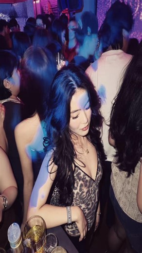 Stylish Lashes Tutorial with Dream Niks