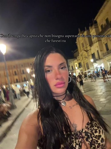 Video di 🍒🍒🍒 (@_emme2) con original sound - 𝑒𝑥𝑐𝑙𝑖𝑝𝑠𝑒 🝮