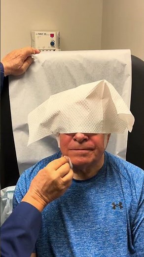 Dr. B treats patient's rosacea with TCA 23%, cleans face first with pads