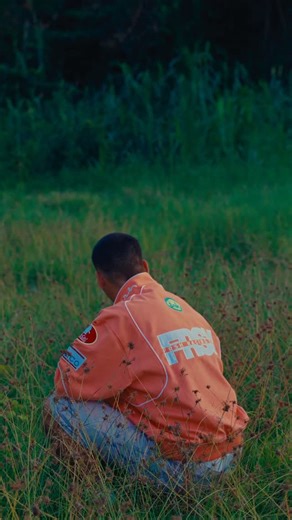 FRSH COMPANY®️ on Instagram: "FRSH RACING TEAM JACKET, This week. 🛫®️"