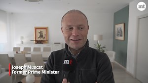 15K views · 353 reactions | MaltaToday journalist Matthew Farrugia asked Joseph Muscat whether he was asked to contest the European election by Labour's administration, however he refused to answer but the former PM does not exclude the possibility, insisting he cannot ignore the people. Read more here  https://bit.ly/47PgbpQ | MaltaToday | Facebook