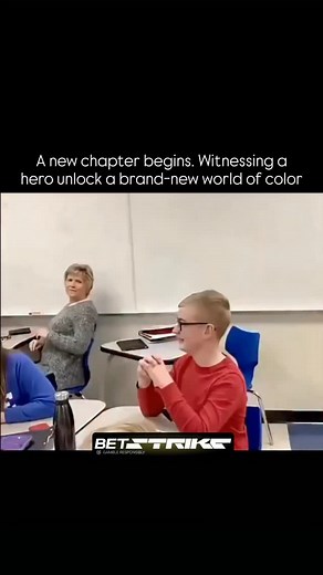 This is the moment a 12-year-old boy experiences color for the very first time. Born colorblind, he only knew a muted, grayscale world. Thanks to these revolutionary glasses, witness the unbelievable shift as his life instantly transforms. His reaction at 0:14 when the true impact hits is absolutely priceless and will make you grab a tissue. What's the first color you'd want to see if you couldn't see any? Tell us below! 👇 Double tap if this made you feel something. Share this moment of pure jo