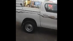 Unloading NEW TOYOTA HILUX DOUBLE CABINE 2,7L PETROL - AUTOMATIC TRANSMISSION 4X4 #JDEUROPE #dakar #senegal #teranga_senegal1 | JD Europe Port of Antwerp - Toyota Export & Shipping to Africa