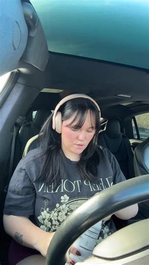 Guys I might actually hate my new bangs