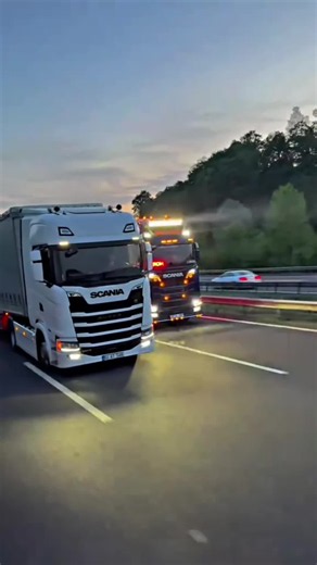 Scania V8 550 Truck — máy V8 Scania ở Việt Nam