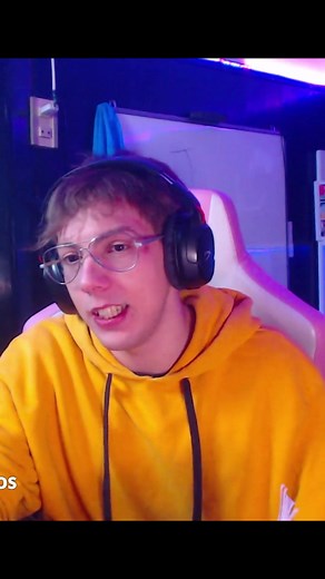 Tutorial: COMO SER VIRAL SIENDO STREAMER😎 | #argentina🇦🇷 #humor #twitch #twitchargentina #clipsdetwitch #chat #harryalexok