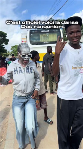 La danse des rencuniers @TAZEBOY #microtrottoir #microduroi | tazeboy matata