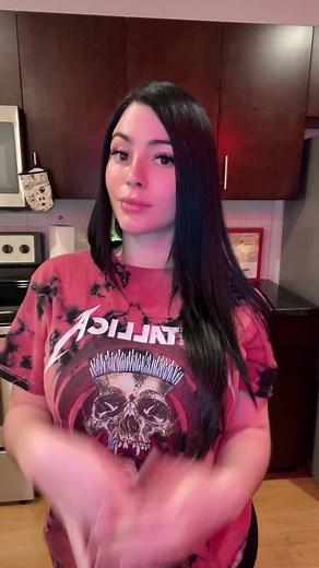 i hate it here (@jasminevega.tv)’s videos with original sound - i hate it here