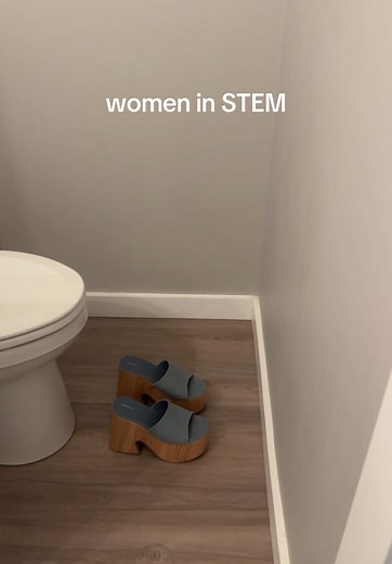 Women in STEM: Empowering the Next Generation