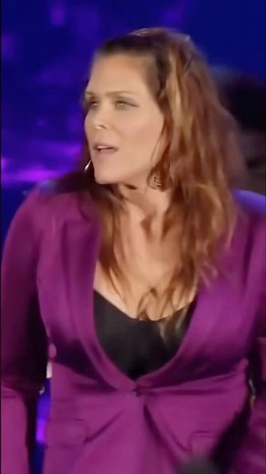 Jeff Beck & Beth Hart with "Purple Rain"