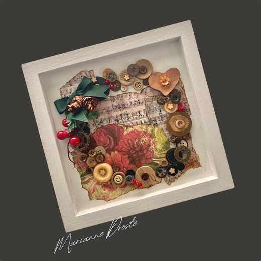 Button Wreath Handcrafted Wall Art Rustic Shadow Box Music Lover Gift Cottage Home Wall Decor - Etsy