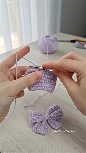 Crochet Bows: Embracing the Coquette Aesthetic