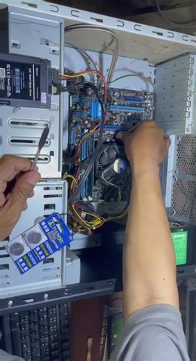 Desktop Motherboard Battery Cell Replacement