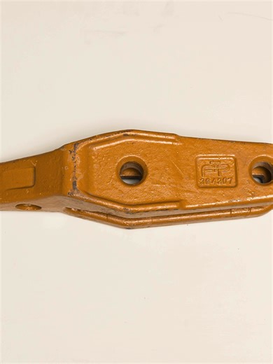 🇫🇷 Français La Puissance dans Chaque Pièce ! Maintenez vos équipements au sommet de leur performance avec la FTP 3G4307. Notre entrepôt dispose d'un stock complet d'adaptateurs et de dents de haute qualité, prêts pour tous vos défis ! Performance Robuste : Conçue pour une haute résistance dans les mines et le BTP. Détail & Gros : Disponible à l'unité ou pour des commandes à grande échelle. Prêt à l'Envoi : Livraison rapide partout en Afrique grâce à notre large inventaire. 📩Contactez-nous en 