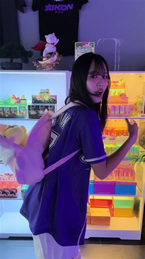 im so fricking goated 📍14313 N Dale Mabry Hwy, Tampa, FL #tampa #arcade #boomshakalaka #clawmachine #fyp