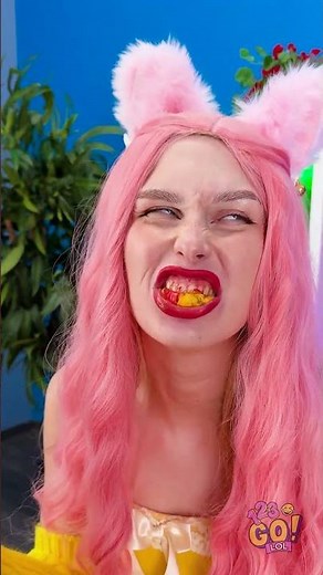 The Most Messy Food Challenge You'll Ever See! 🤪🍰 #Viral